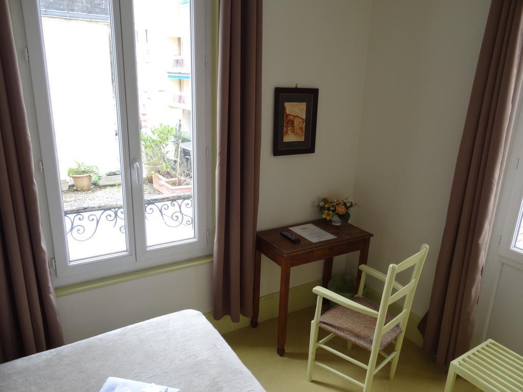 Hotel California Vichy Cameră foto